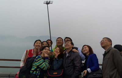 工會(huì)組織員工開(kāi)展三峽快樂(lè)之旅